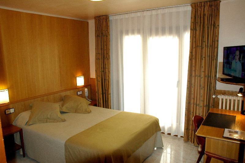 Hotel Univers Encamp Eksteriør bilde
