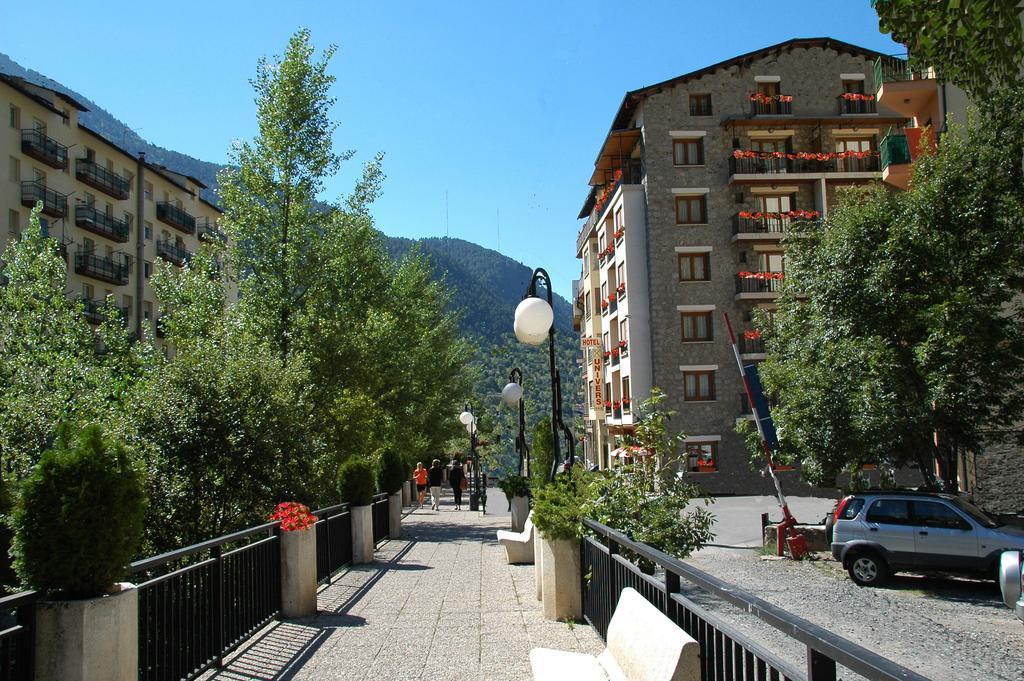 Hotel Univers Encamp Eksteriør bilde
